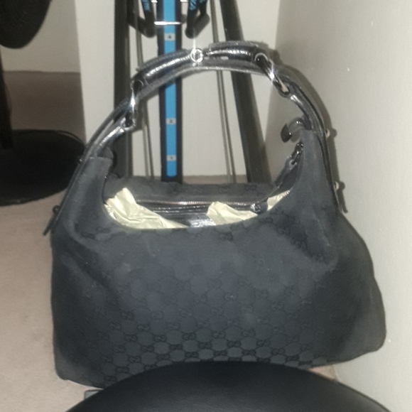 Gucci Handbags - Gucci Hobo ' AUTHENTIC💖💜